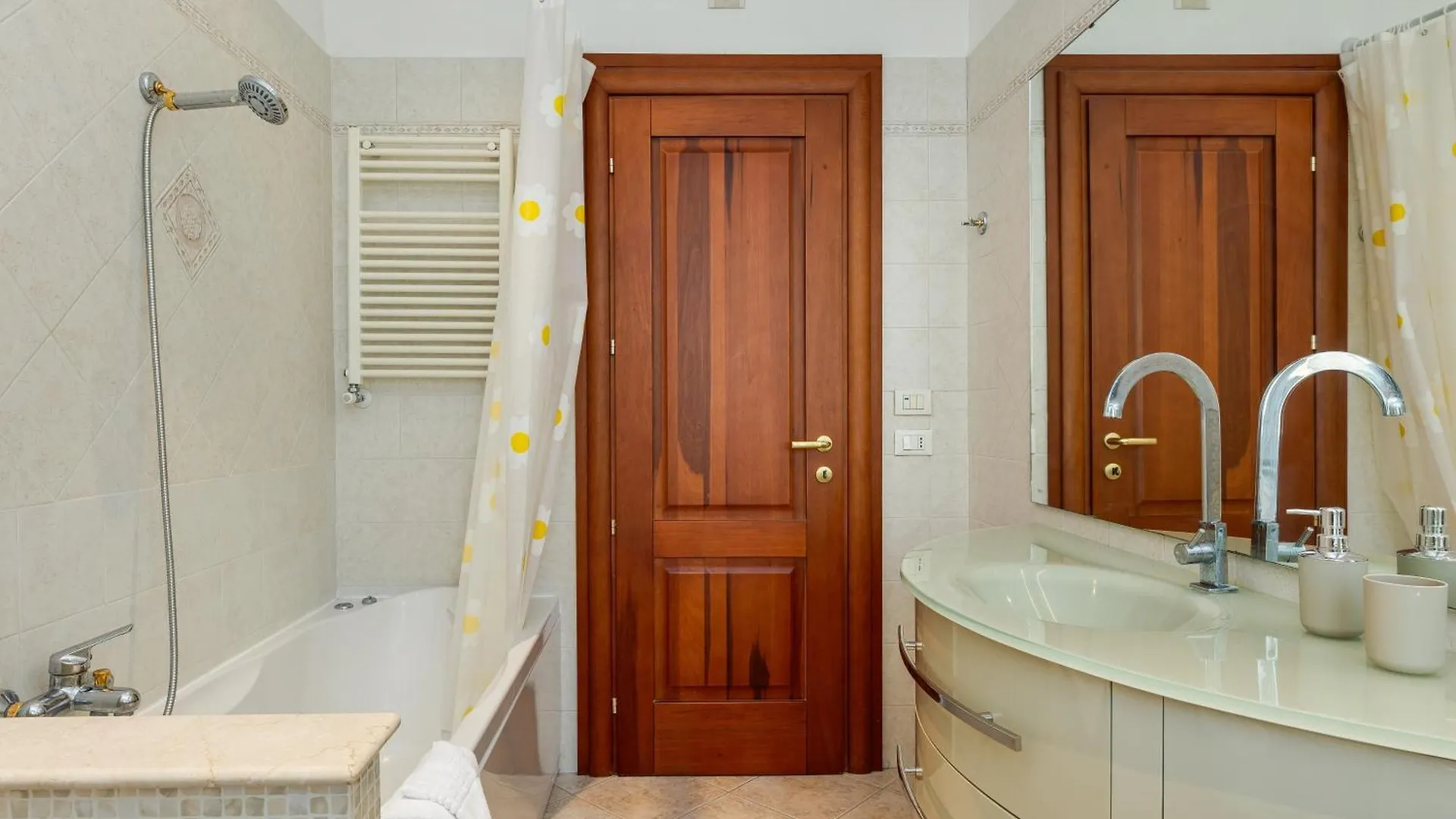 Vatican Comfortable Apartment Rome Italy