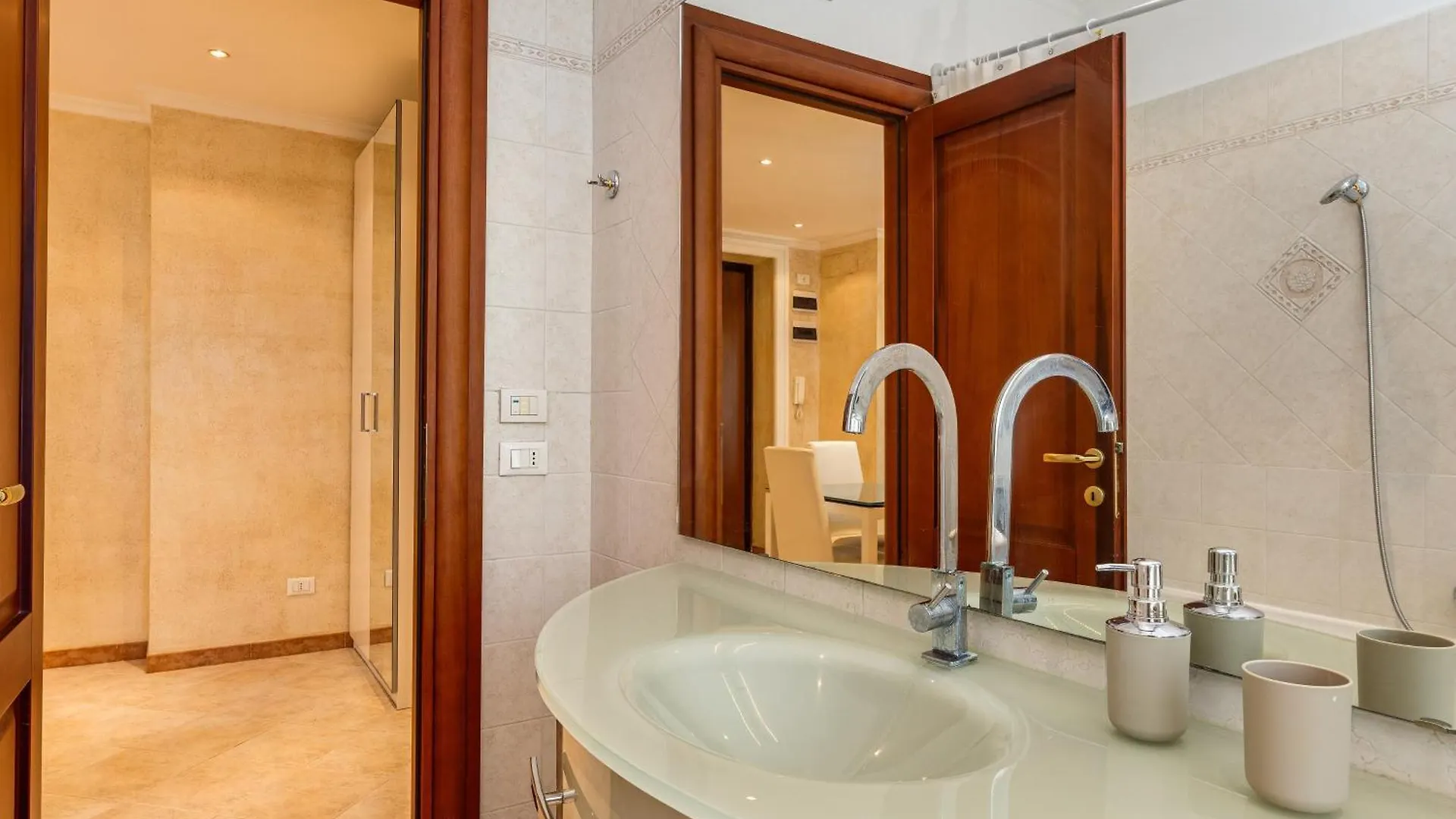 Vatican Comfortable Apartment Rome
